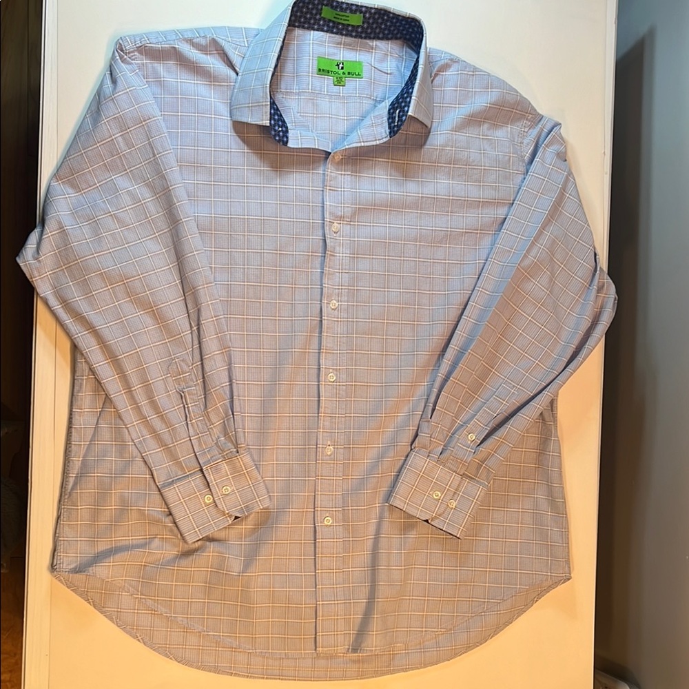 BRISTOL & BULL Blue Casual Button Down Shirt with Contrasting Collar